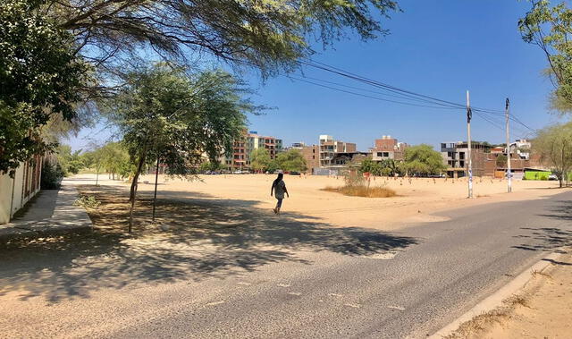 Avenida Luis Montero de la urbanización Miraflores. Foto: Piura News