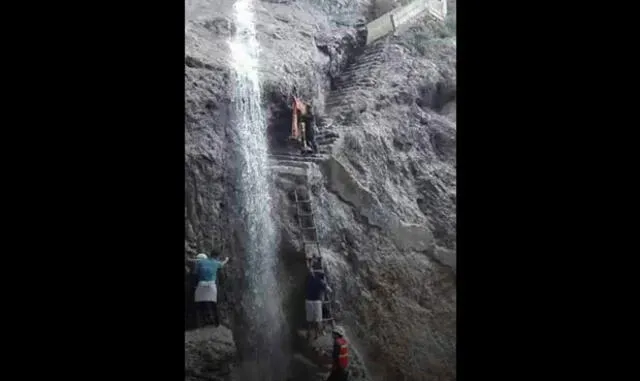 Así fue el rescate del vigilante en la gruta de la Cruz de Chalpón [VIDEO]