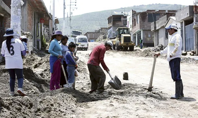 Para el lunes se restablecerá el agua potable en todos los distritos de Arequipa
