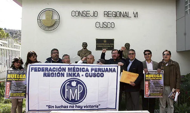 Minsa promete aumentos a médicos en huelga