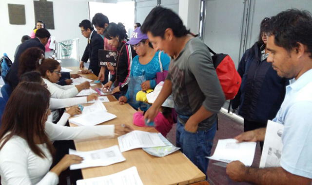 Arequipa: Entregan formularios para Programa Municipal de Vivienda | VIDEO 