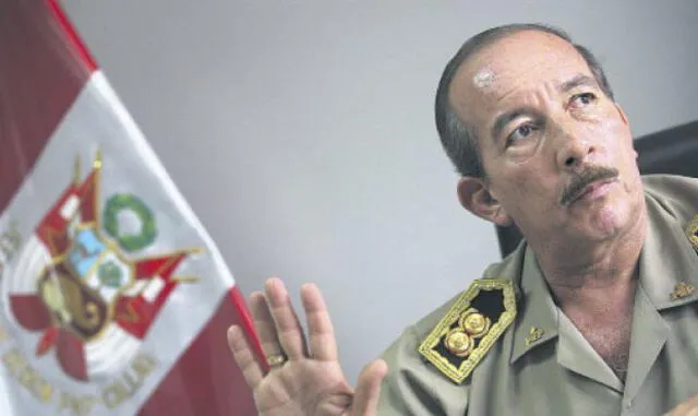Ex director PNP considera injusta la sentencia de 8 años de prisión al general Bruno Debenedetti