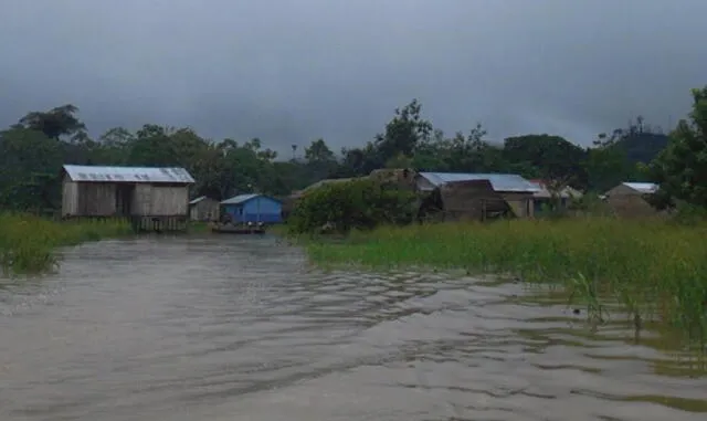 Pueblos bajo el agua por creciente del río Ucayali [FOTOS]
