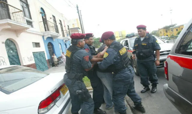 Chimbote: Capturan a 19 miembros de una organización criminal conformada por falsos taxistas y 'peperas'