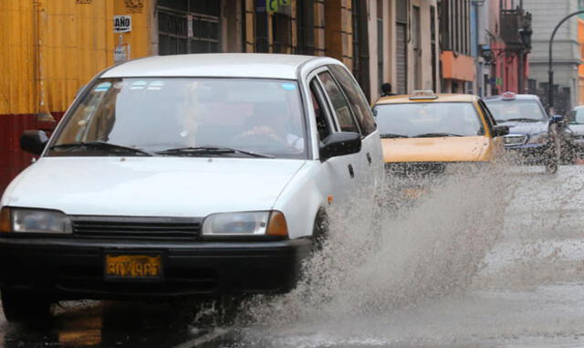 Lluvia en Lima: varios distritos del norte y este de la capital terminaron inundados | VIDEO 