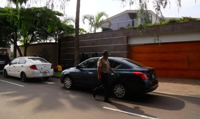 Fiscal Castro allana casa de gobernador regional del Callao Félix Moreno