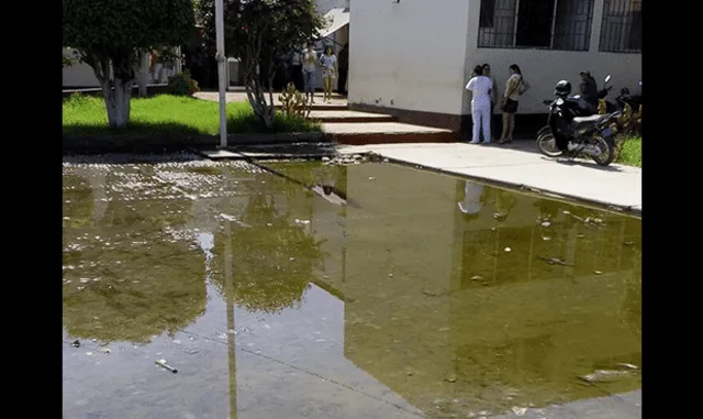 Chiclayo: Lluvias causan colapso de desagües en las calles y en un hospital de la ciudad