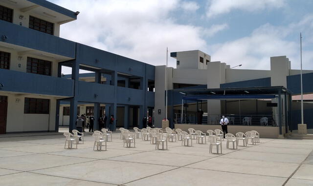 Lambayeque Chiclayo colegios escolares foto de promoción