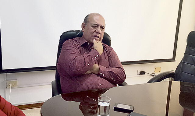 Acusan a alcalde de Tacna de financiar protesta
