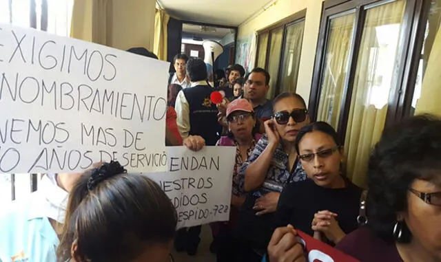 Trabajadores de Salud protestan por despidos y bajos sueldos