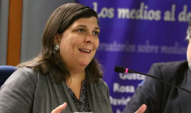 Rosa María Palacios integra el grupo de periodistas que firmó la demanda contra la concentración de medios
