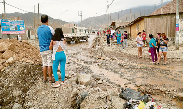 Fuertes lluvias en sierra de Lima causan zozobra y amenazan con incrementarse