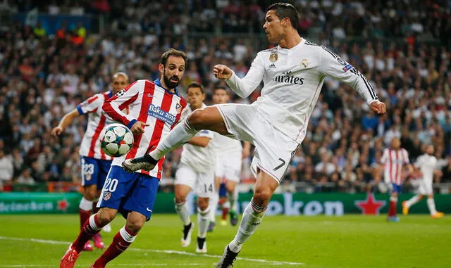 Real Madrid goleó 3-0 al Atlético con goles de Cristiano Ronaldo y tiene un pie en la final de Champions League