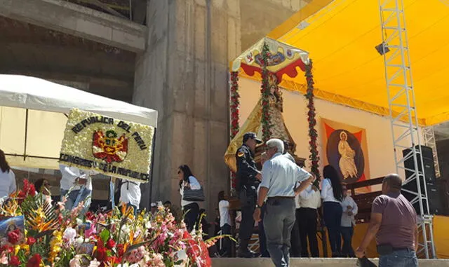 Miles llegaron al Santuario de la Virgen de Chapi [VIDEO]
