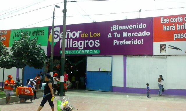 El mercado Señor de los Milagros en Ventanilla es el centro diario de abastos para cientos de vecinos. Foto: difusión   