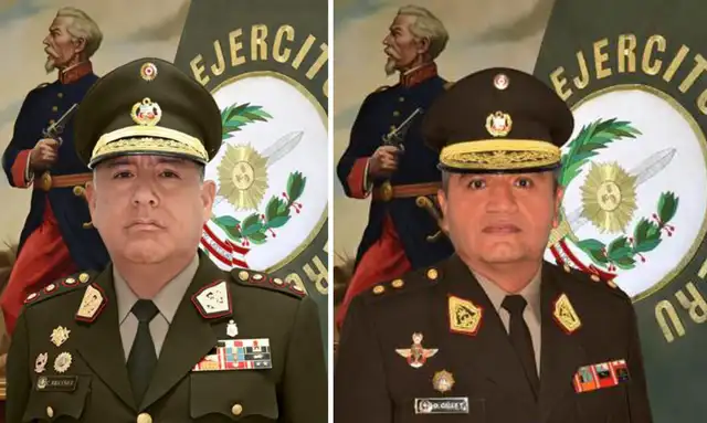 De izquierda a derecha. General de división César Briceño Valdivia y General de división Oswaldo Calle Talledo. Foto: difusión   