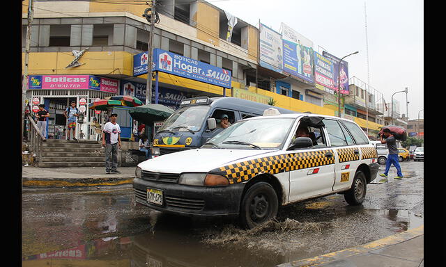 Comas y San Juan de Lurigancho, los distritos más golpeados por la lluvia de verano |FOTOS