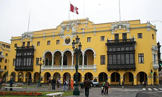 Solicitan prisión preventiva para funcionarios de Municipalidad de Lima por presunto direccionamiento