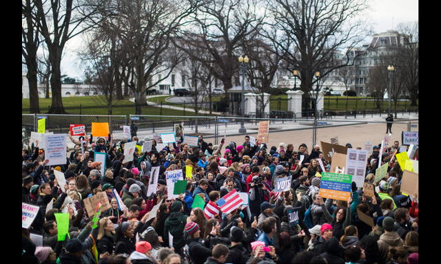 Postales de la protesta en Washington contra el bloqueo migratorio antimusulmán de Donald Trump