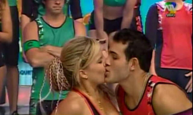 Alejandra Baigorria y Mario Irivarren en Combate.  Foto: captura de YouTube