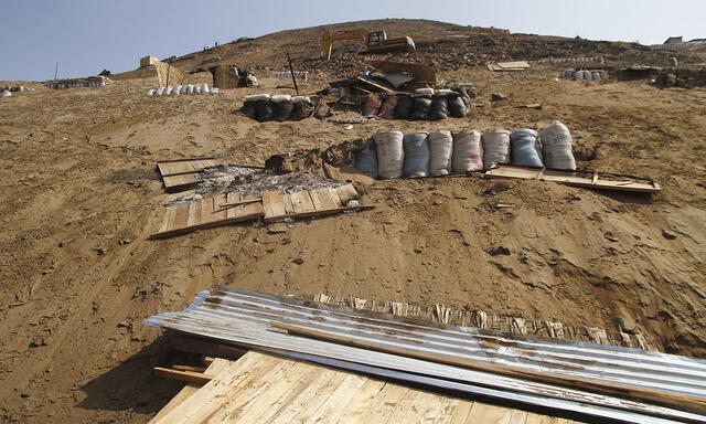 Puente Piedra: invasores de terrenos en asentamiento humano en Zapallal [FOTOS]