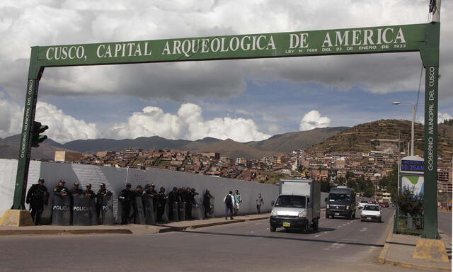 Paro regional en Cusco por aeropuerto de Chinchero [FOTOS]
