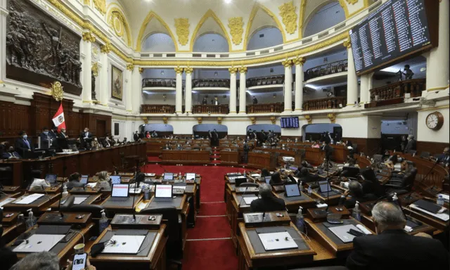 Pleno del Congreso de la República del Perú extendió plazo de convocatoria hasta el mes de febrero. Foto: congreso.gob.pe