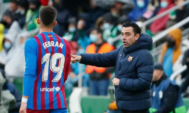 Xavi Hernández cumple su segunda etapa en el FC Barcelona, esta vez como entrenador. Foto: EFE.