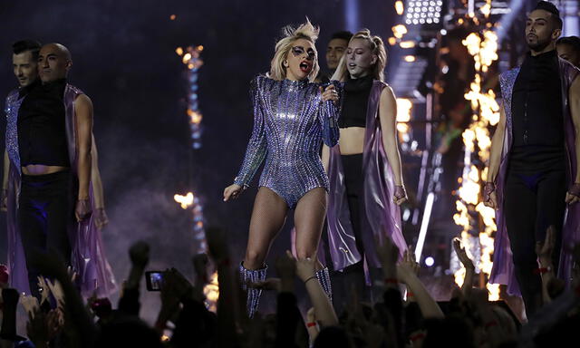 La deslumbrante actuación de Lady Gaga en el Super Bowl LI | FOTOS 