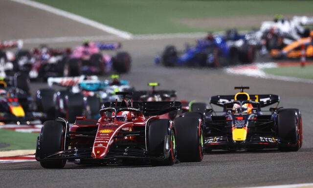 Charles Leclerc y Max Verstappen protagonizaron uno de los mejores duelos en Baréin 2022. Foto: F1   