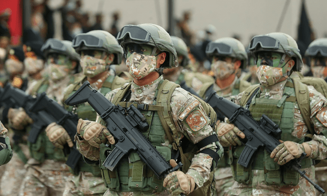 Jóvenes peruanos buscan cada año formar parte de las Fuerzas Armadas. Foto: Andina   