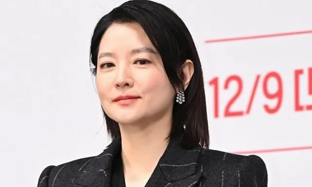  Lee Young Ae, de 'Una joya en el palacio', cumple 53 años el 31 de enero del 2024. Foto: Naver   