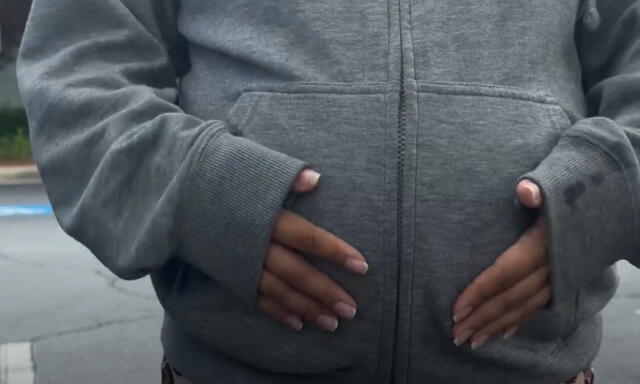 María desafió la peligrosa selva del Darién en su travesía hacia Estados Unidos, pero ahora su angustia ha ido creciendo con el tiempo. Foto: Telemundo. María desafió la peligrosa selva del Darién en su travesía hacia Estados Unidos, pero ahora su angustia ha ido creciendo con el tiempo. Foto: Telemundo.