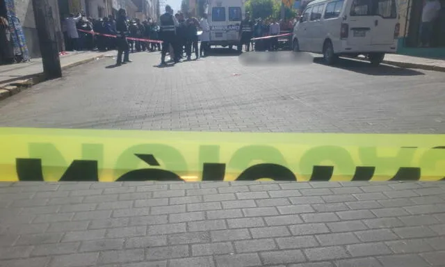 Autoridades llegaron a zona donde murió José Gregorio. Foto: Mirelia Quispe-URPI LR Autoridades llegaron a zona donde murió José Gregorio. Foto: Mirelia Quispe-URPI LR