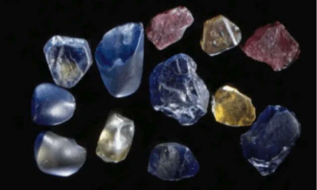  Diamantes de colores de la mina Great Southern. Foto: Museos Victoria 