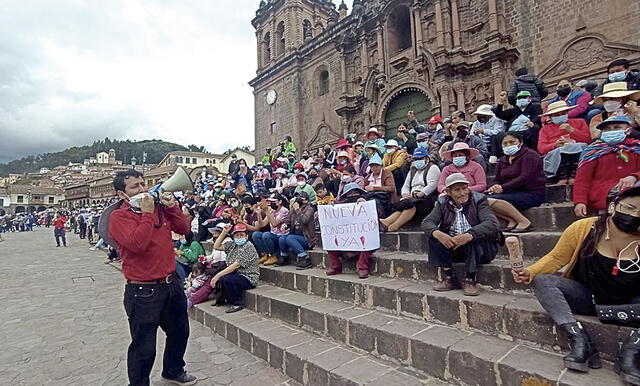 Diálogo con gobierno fue saludo a la bandera y Cusco vuelve a las calles. Foto: La República
