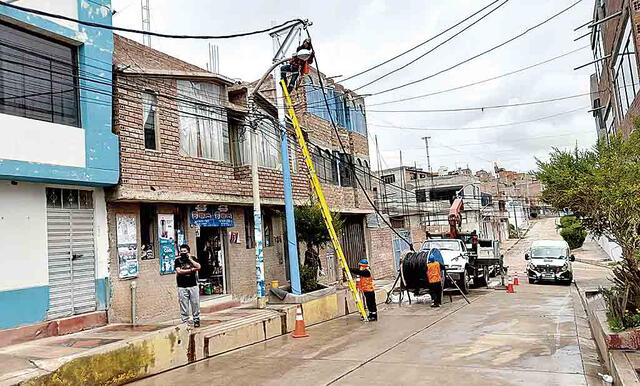 a medias. Obra de cambio de luminarias hasta ahora no es concluida. Por proyecto se paga más de 6 millones de soles a empresa Celtec.