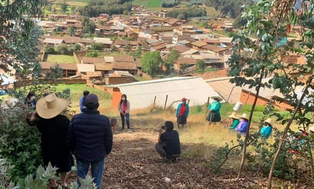 Cerca de 30 familias en peligro por deslizamiento de tierras en La Libertad
