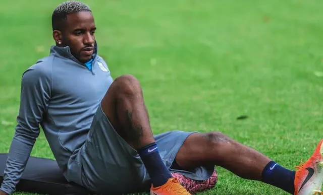 Jefferson Farfán se encuentra lesionado de la rodilla. Foto: Alianza Lima