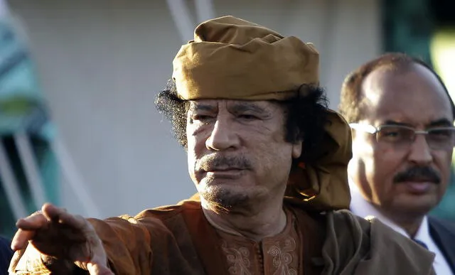 Gadafi tuvo una infancia privilegiada a diferencia de los otros dictadores.