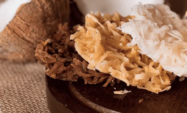 Las cocadas cuentan con distintos colores de acuerdo al ingrediente con las que se preparan. Foto: vibra Las cocadas cuentan con distintos colores de acuerdo al ingrediente con las que se preparan. Foto: vibra