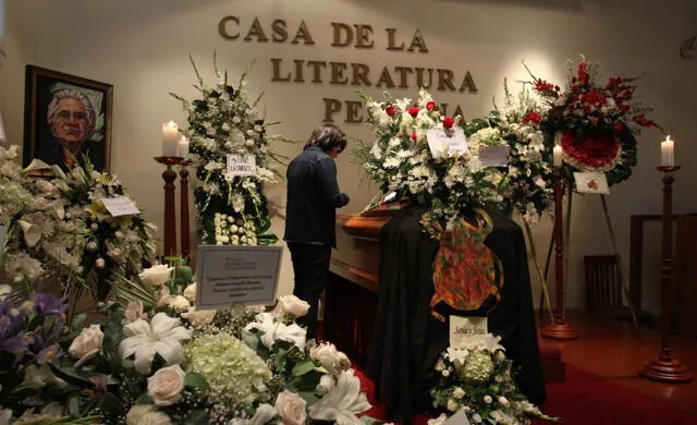 Los Inocentes y En Octubre no hay milagros son consideradas clave para la literatura peruana contemporánea. Foto: La República.