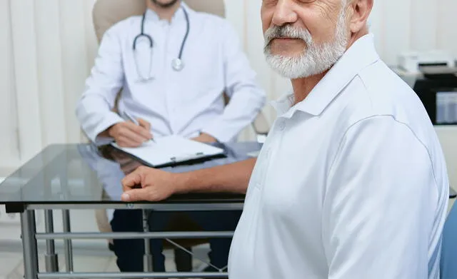  The U.S. Preventive Services Task Force said that middle-aged men should take a yearly screen test in order to prevent any kind of cancer spread. Photo: Freepik    