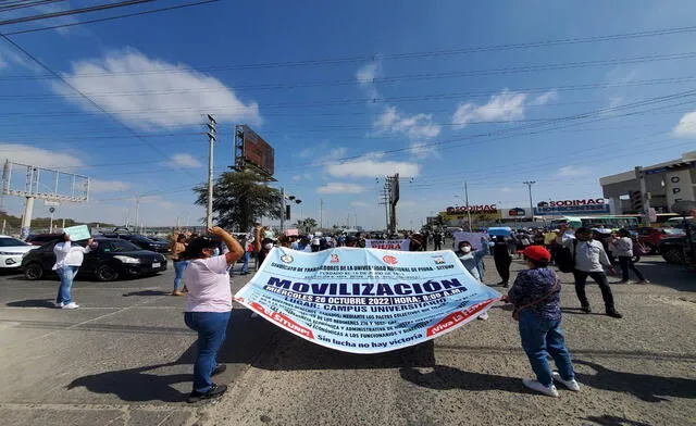 Protesta de trabajadores de la UNP