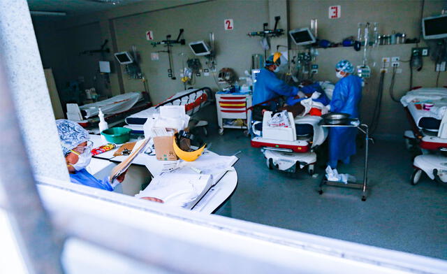 Unidad de Shock Trauma (UST) del Hospital Nacional Dos de Mayo en área no-COVID previo a visita de La República . Foto: Gian Masko.