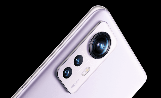 El teléfono cuenta con un sistema de triple cámara trasera. Foto: Xiaomi