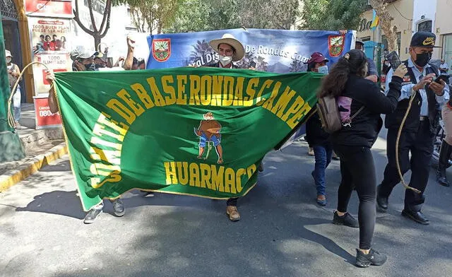 Integrantes de las rondas campesinas llegan a Piura para protestar. Foto: La República.