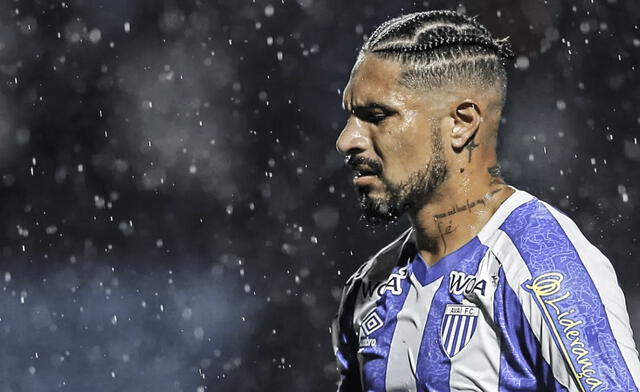 Paolo Guerrero no anotó ningún gol con Avaí FC. Foto: Avaí   