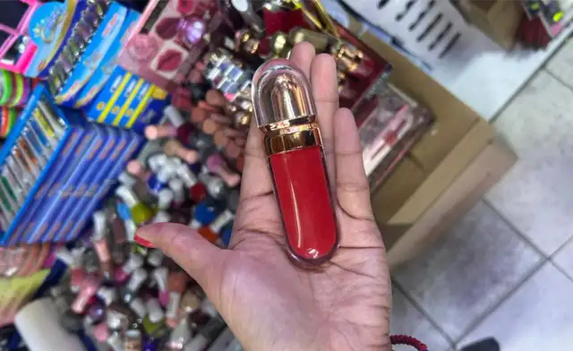 Especialistas recalcan que responsabilizar únicamente a los consumidores implica desconocer las condiciones económicas de la población. Foto: Gabriela Coloma. Especialistas recalcan que responsabilizar únicamente a los consumidores implica desconocer las condiciones económicas de la población. Foto: Gabriela Coloma.