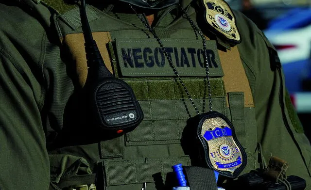 ICE will no need to go to Florida since new Gov. Ron DeSantis' meassure to arrest people with no legal papers. Photo: AFP News ICE will no need to go to Florida since new Gov. Ron DeSantis' meassure to arrest people with no legal papers. Photo: AFP News